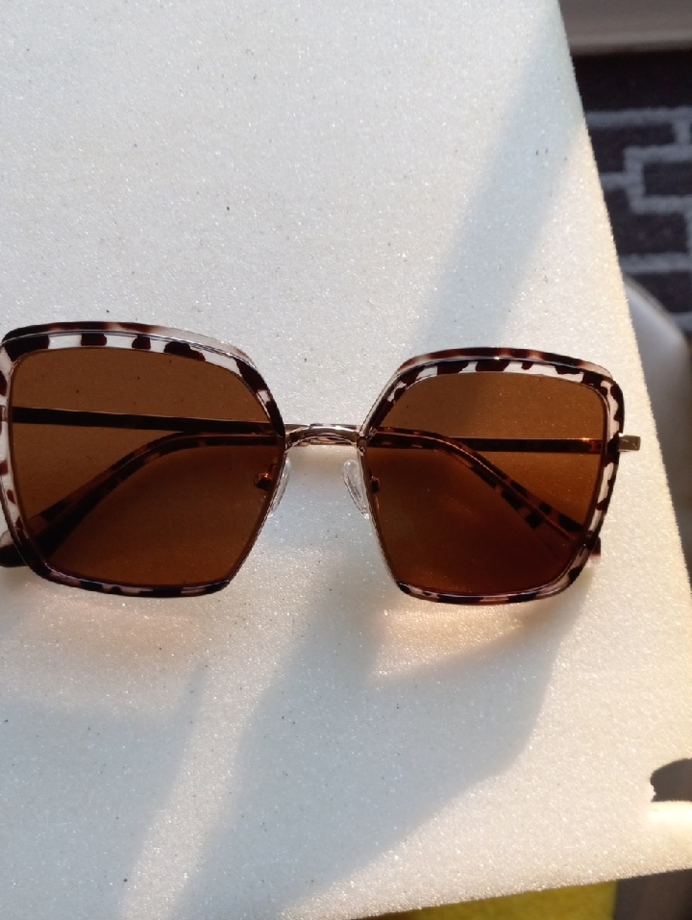 Women's Brown Tortoiseshell Square Sunglasses with Brown Lenses